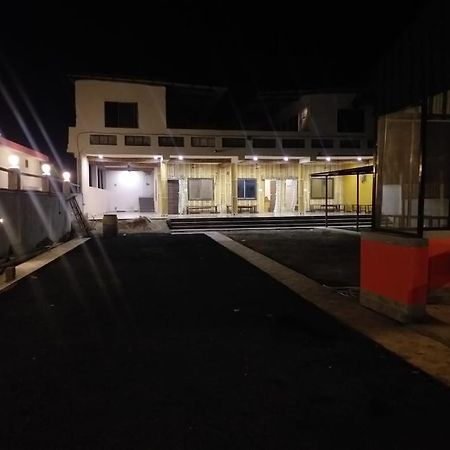 Radhe Krishna Villa Dhanwār Екстериор снимка